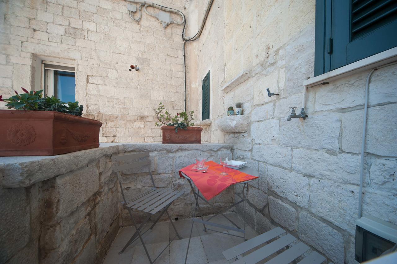 Les Naturels Maison Lägenhet Trani Exteriör bild
